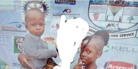 Woman poses as customer, abducts two kids