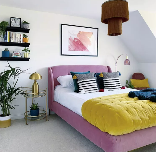 Get deep sleep through harmonious color combo in your bedroom!