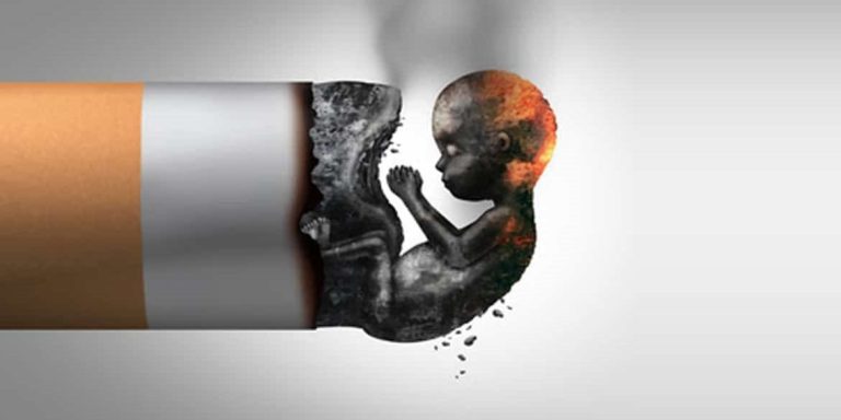 Fathers who smoke heavily shorten reproductive lifespan of their daughters -Expert