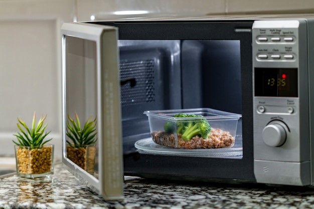 Microwaving food? What you need to know!