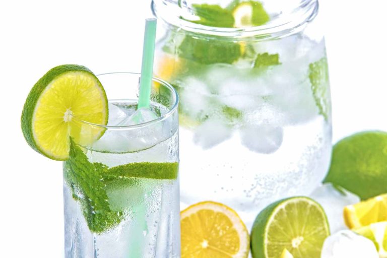 Lemon water won’t make you lose weight but it’s good for kidneys!
