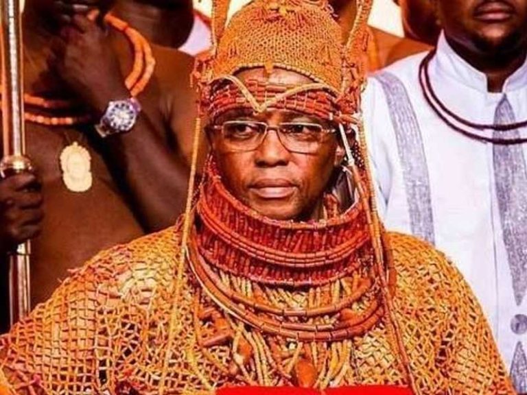 VIDEO: Binis didn’t found Lagos -Balogun of Eko replies Oba Ewuare II