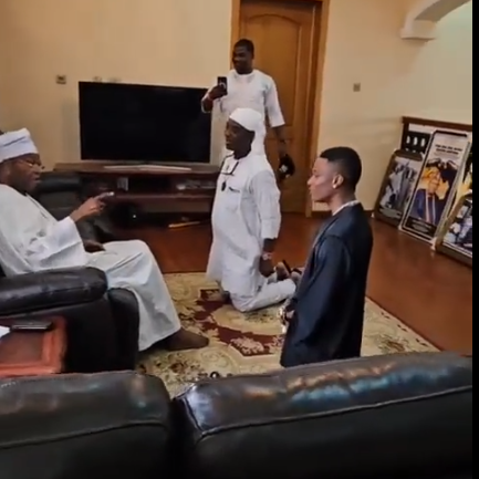 VIDEO: Wizkid visits Awujale of Ijebuland