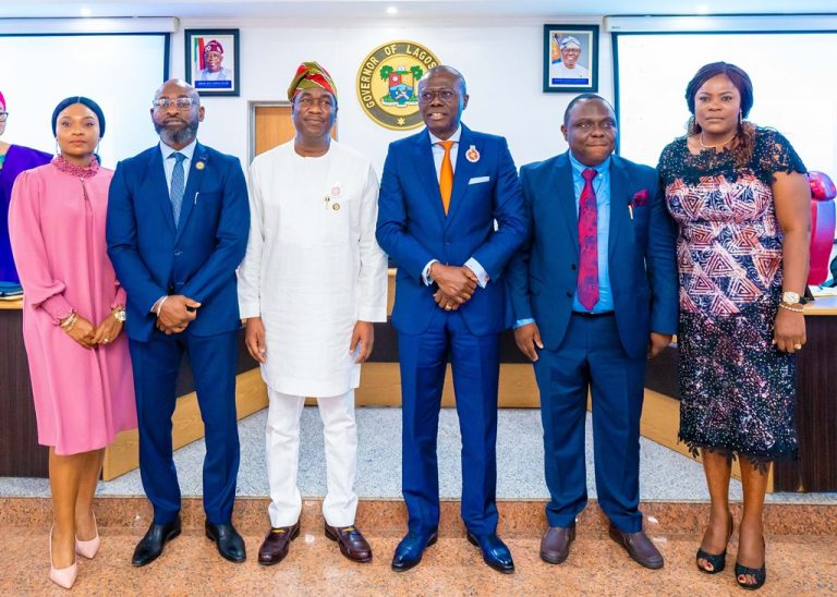 PHOTOS: Sanwo-Olu supervises swearing-in of new cabinet members