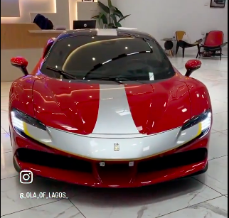 VIDEO: Reactions as Wizkid allegedly acquires N1.4bn Ferrari