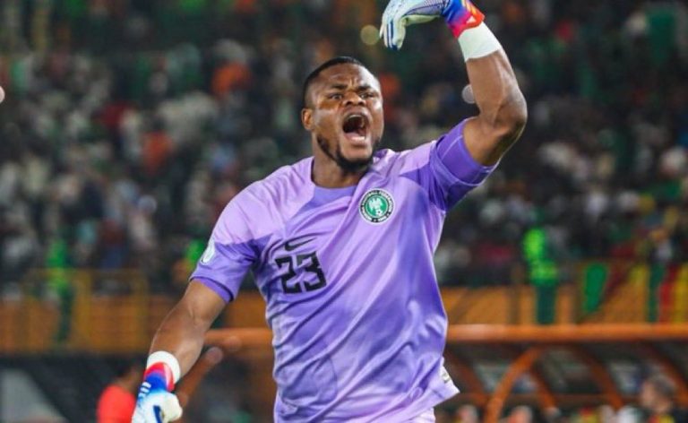 AFCON Semis: Nigerians celebrate Super Eagles goalkeeper Stanley Nwabali