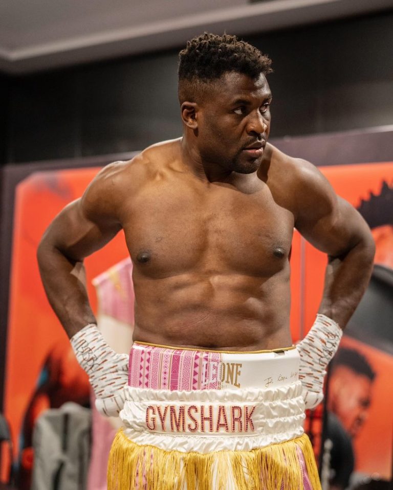 AJ vs Ngannou: Fans react as Cameroonian says ‘Sorry, I let you down’