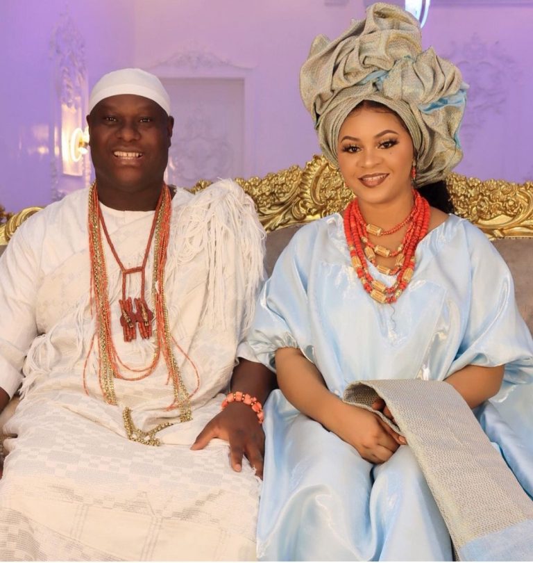VIDEO: Ooni of Ife holds naming ceremony for twins