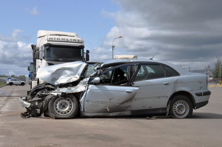 2 injured as car, truck collide on Badagry expressway