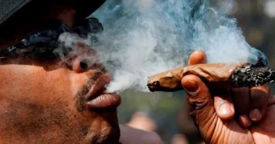 Netizens mark 4/20 as unofficial weed-smoking day