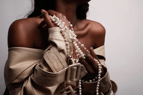 Styling pearls for elegance