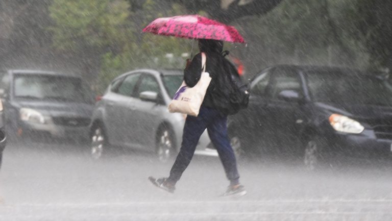 Rainstorm injures 3, damages 200 houses in Plateau