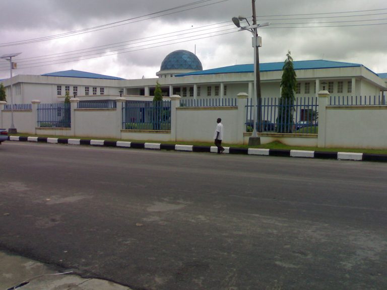 Court dismisses suit seeking to replace 27 pro-Wike lawmakers in Rivers Assembly