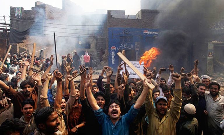 Mob kills man in Pakistan over blasphemy allegation