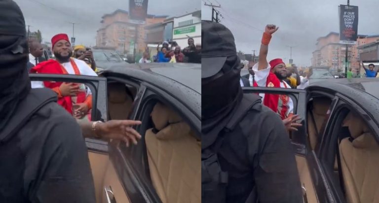 VIDEO: Davido steps out of limousine to greet fans on the way to his wedding