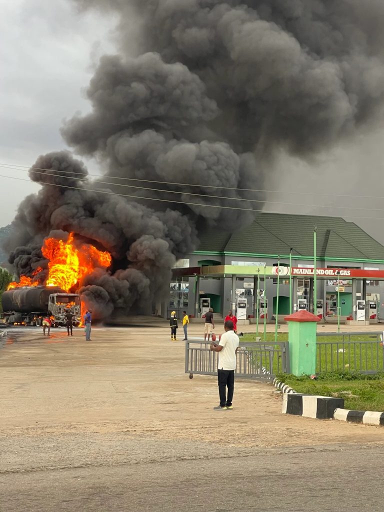 90 die as fuel tanker explodes in Jigawa