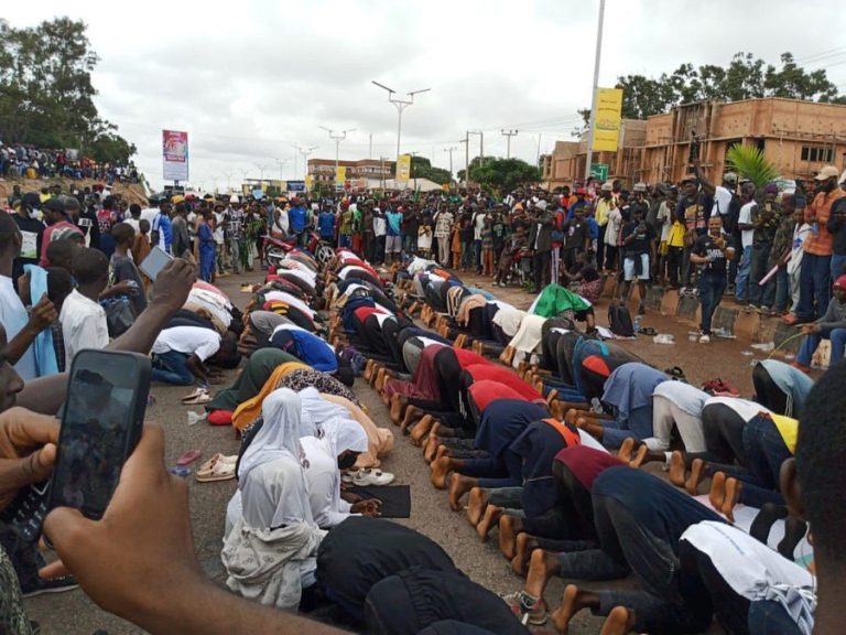 Protests: Markets deserted, banks closed in Jos