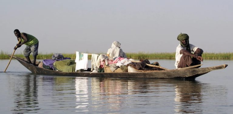 Rising water levels: FG warns states, communities along River Niger to be vigilant