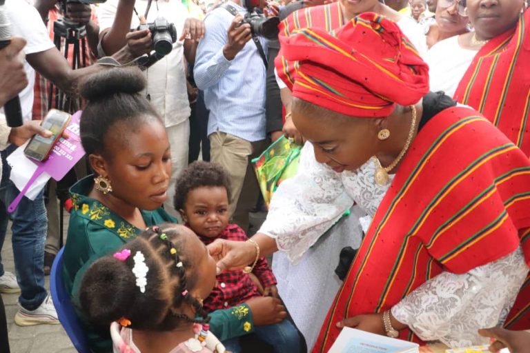 5m children to benefit from Lagos free health services