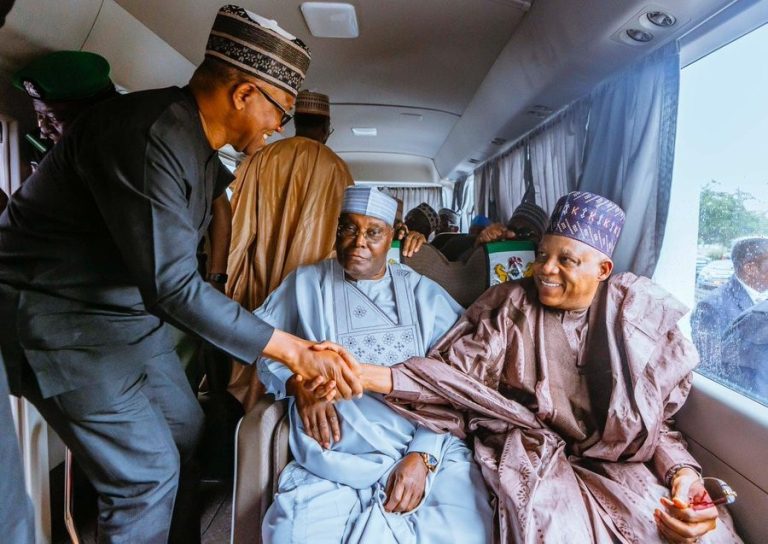 Netizens divided as Peter Obi, Atiku and Shettima share bus ride