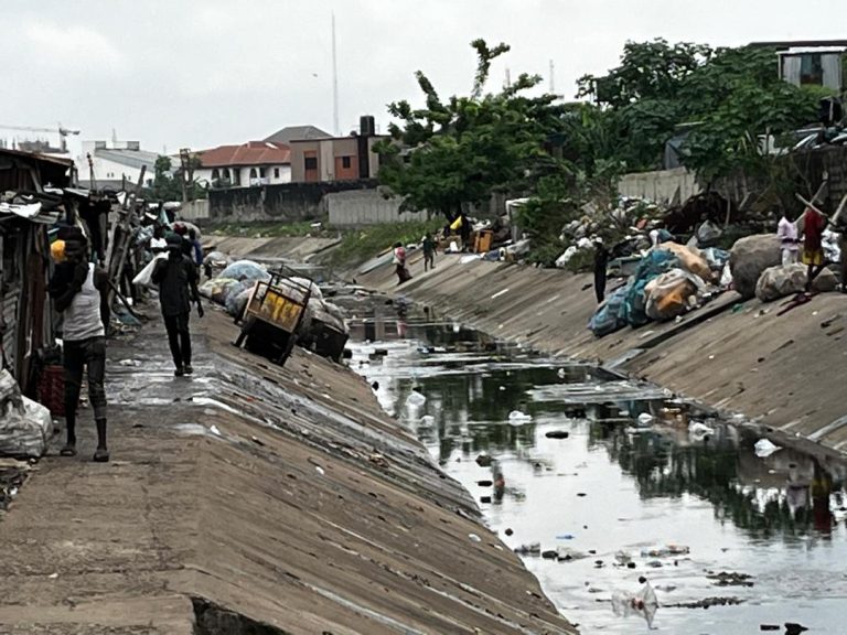 We didn’t chase man who jumped to death in Lagos canal -Police