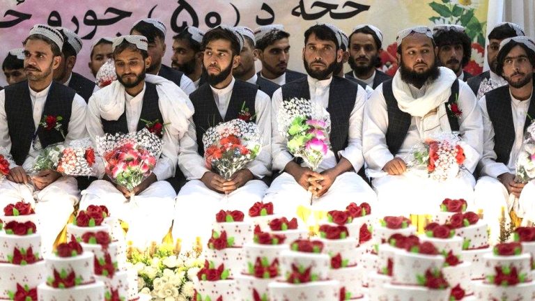 120 Afghan couples marry in mass wedding ceremony