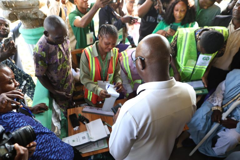 Ondo 2024: Aiyedatiwa, SDP candidate cast votes, commend electorate