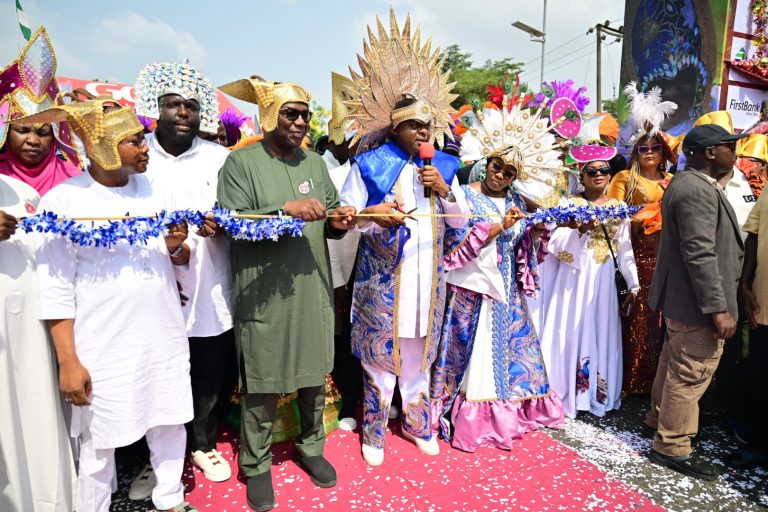 Buhari, state govs, envoys storm Calabar carnival