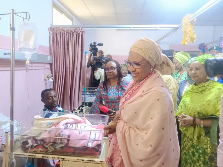 First Lady welcomes first babies of the year